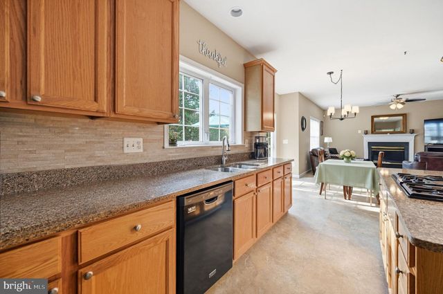 6981 WAYLAND DR, Warrenton, VA 20187