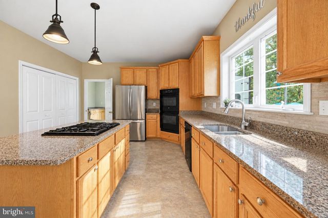 6981 WAYLAND DR, Warrenton, VA 20187