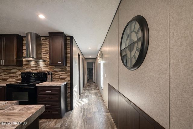 155 Cerrisa Lane, Grand Coteau, LA 70541