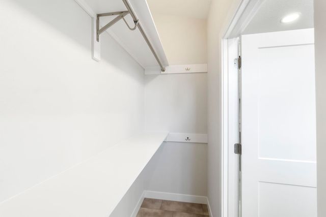 2310 Westview Avenue, Waterloo, IA 50701