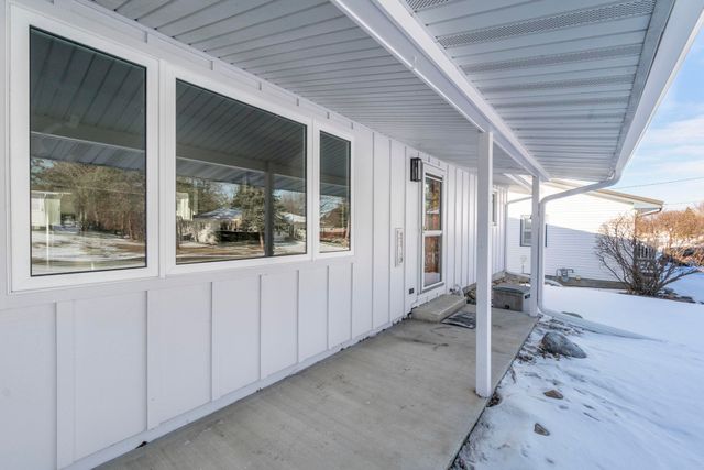 2310 Westview Avenue, Waterloo, IA 50701