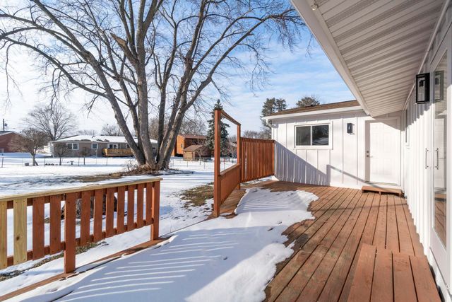 2310 Westview Avenue, Waterloo, IA 50701