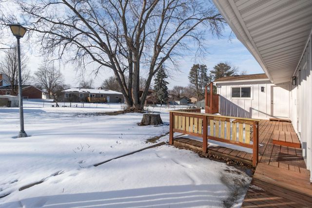 2310 Westview Avenue, Waterloo, IA 50701