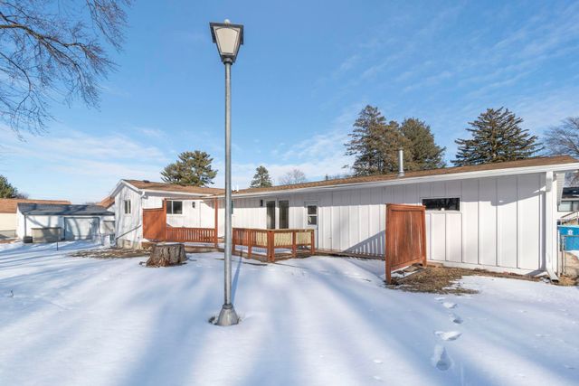 2310 Westview Avenue, Waterloo, IA 50701