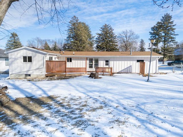 2310 Westview Avenue, Waterloo, IA 50701