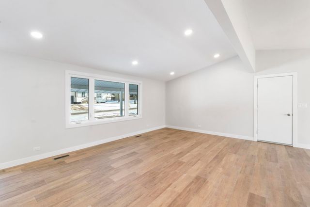 2310 Westview Avenue, Waterloo, IA 50701