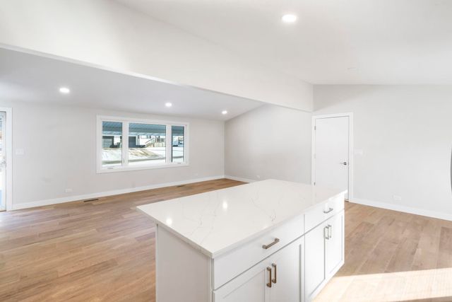 2310 Westview Avenue, Waterloo, IA 50701