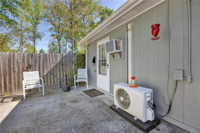 2125 Smyrna Road SW, Conyers, GA 30094