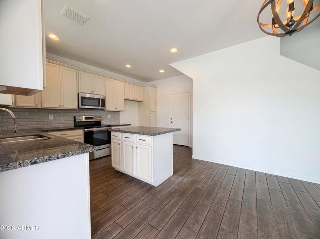 22251 E VIA DE OLIVOS Court, Queen Creek, AZ 85142