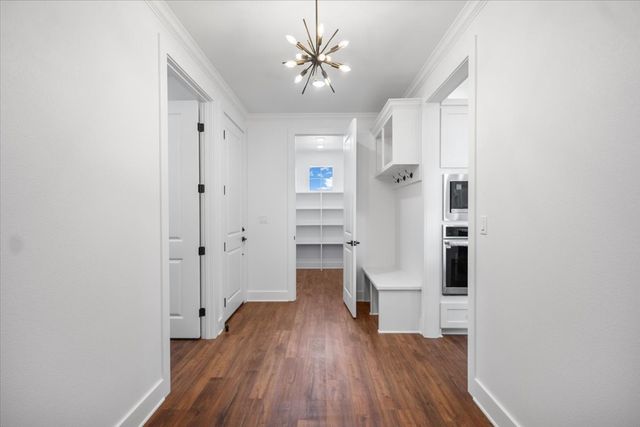 17402 Woodcrest Circle, Lindale, TX 75771