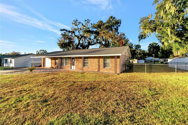 609 W REMINGTON ROAD, Lakeland, FL 33813