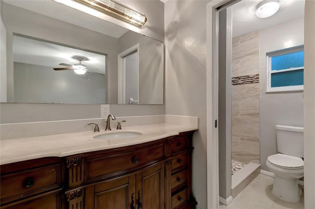 609 W REMINGTON ROAD, Lakeland, FL 33813