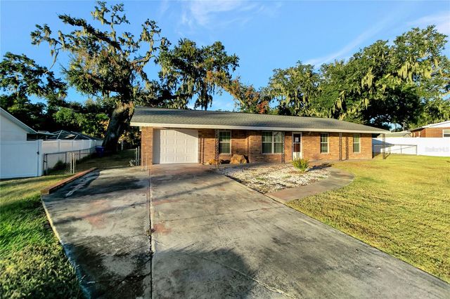 609 W REMINGTON ROAD, Lakeland, FL 33813
