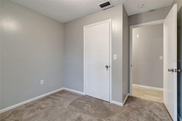 609 W REMINGTON ROAD, Lakeland, FL 33813