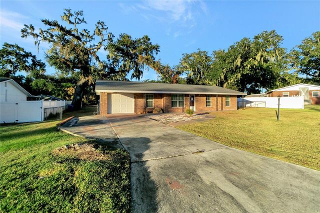 609 W REMINGTON ROAD, Lakeland, FL 33813