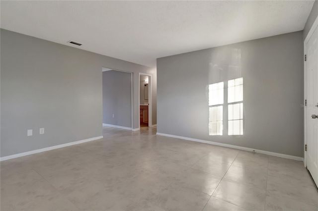 609 W REMINGTON ROAD, Lakeland, FL 33813