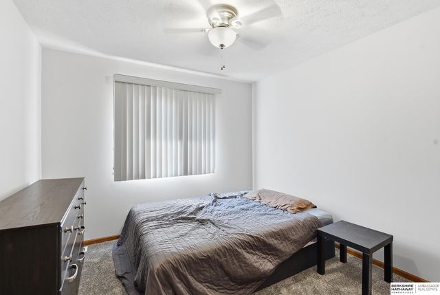 16623 Taylor Street, Omaha, NE 68116