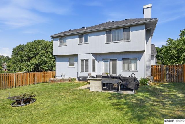 16623 Taylor Street, Omaha, NE 68116