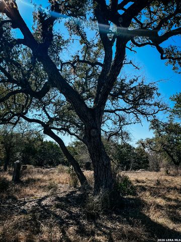 3364 HWY 173 S., Bandera, TX 78003