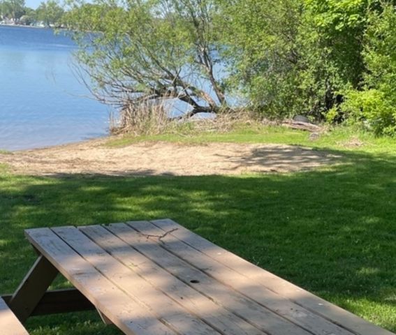 LOT 8 W PLUM Street S, Mchenry, IL 60050