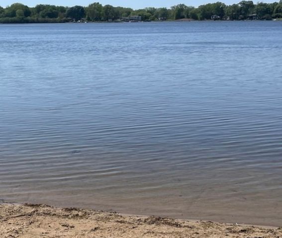 LOT 8 W PLUM Street S, Mchenry, IL 60050
