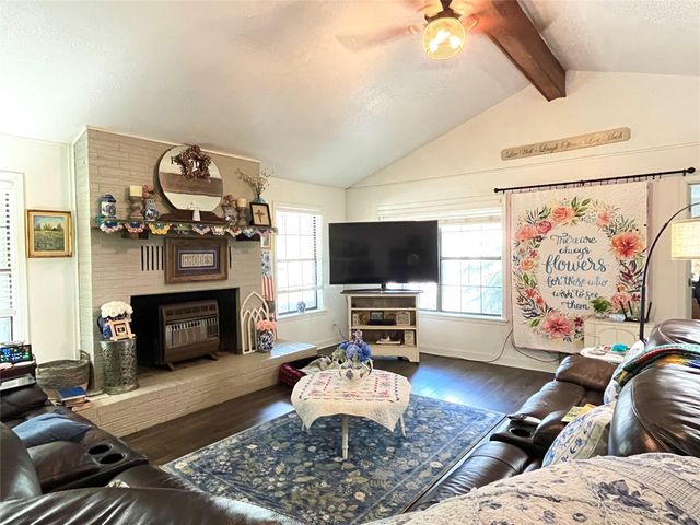 11009 HWY 77 Highway, Lexington, TX 78947