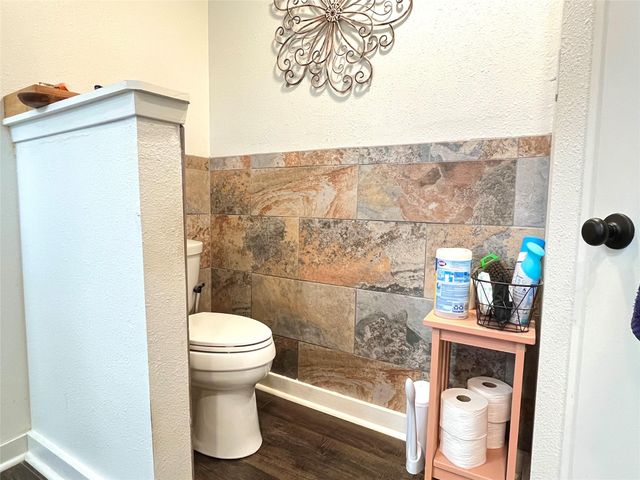 11009 HWY 77 Highway, Lexington, TX 78947