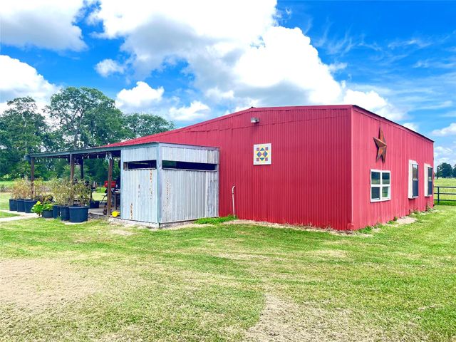 11009 HWY 77 Highway, Lexington, TX 78947