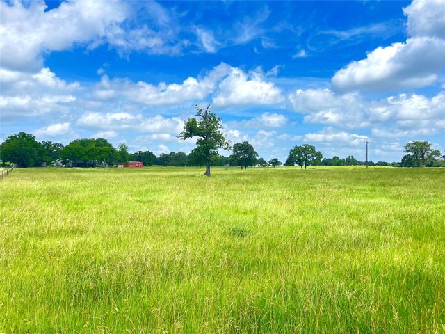 11009 HWY 77 Highway, Lexington, TX 78947