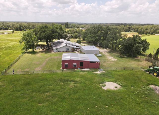 11009 HWY 77 Highway, Lexington, TX 78947
