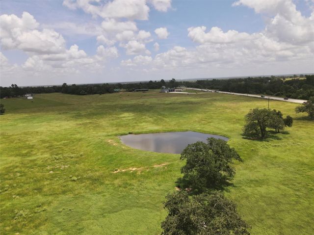 11009 HWY 77 Highway, Lexington, TX 78947