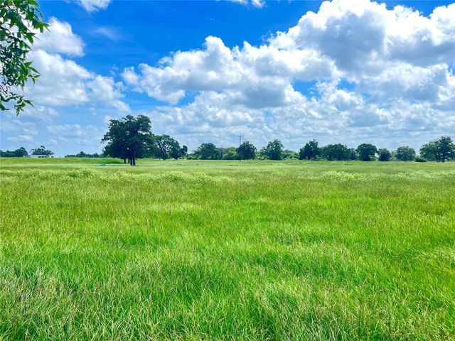 11009 HWY 77 Highway, Lexington, TX 78947