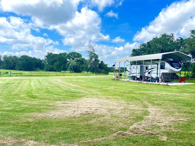 11009 HWY 77 Highway, Lexington, TX 78947
