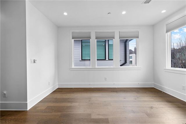 255 High Street, Fayetteville, GA 30214