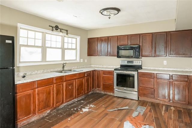 2325 E Hill Way, Norcross, GA 30071