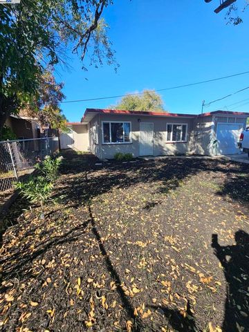 39 Harbor Dr, Bay Point, CA 94565