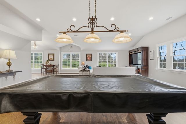 674 Hill Rd, Brentwood, TN 37027