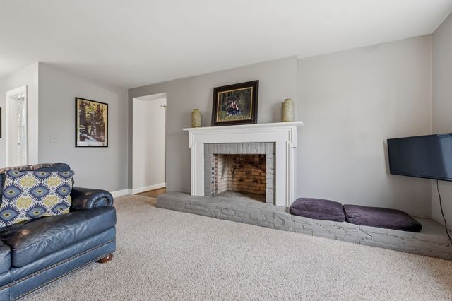 674 Hill Rd, Brentwood, TN 37027