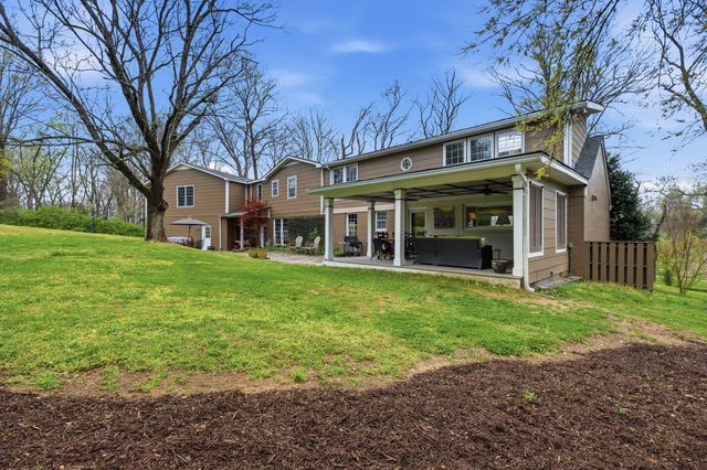 674 Hill Rd, Brentwood, TN 37027