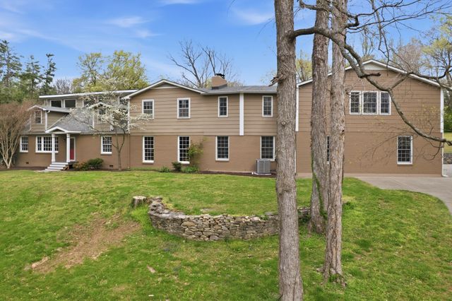 674 Hill Rd, Brentwood, TN 37027