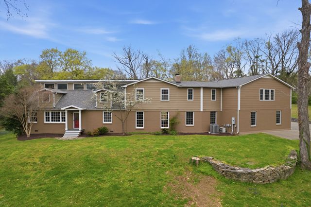 674 Hill Rd, Brentwood, TN 37027