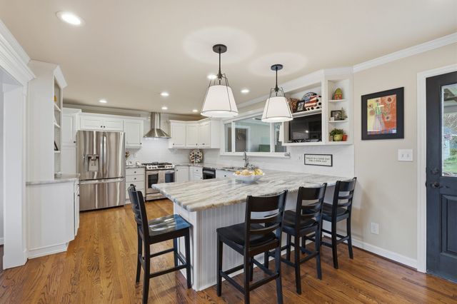 674 Hill Rd, Brentwood, TN 37027