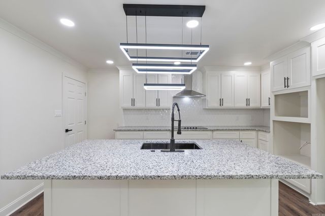 9305 Hwy 365 S, Little Rock, AR 72206