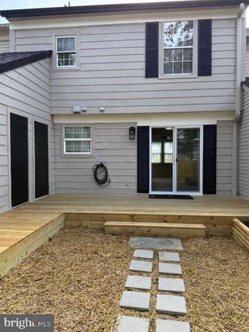 3178 VANDERBILT CT, Woodbridge, VA 22192