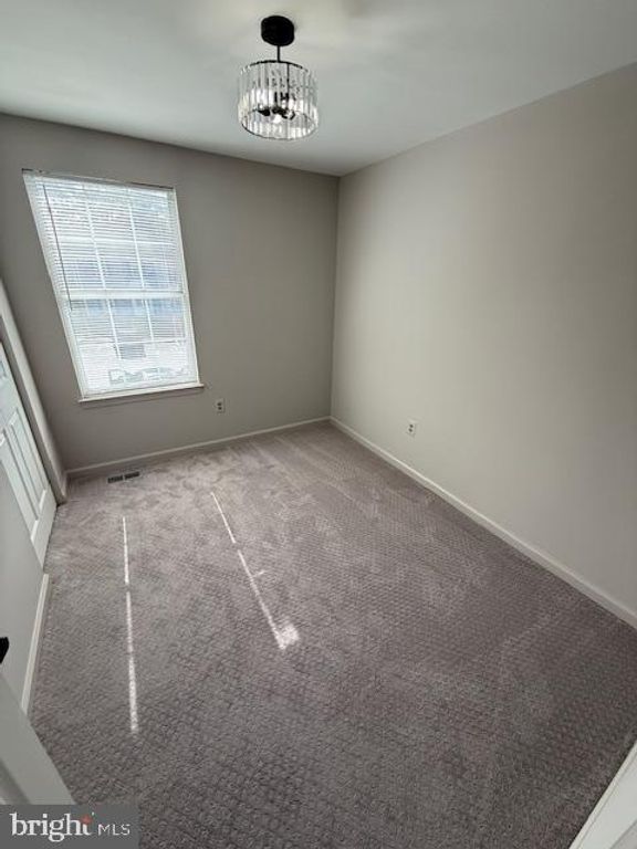 3178 VANDERBILT CT, Woodbridge, VA 22192