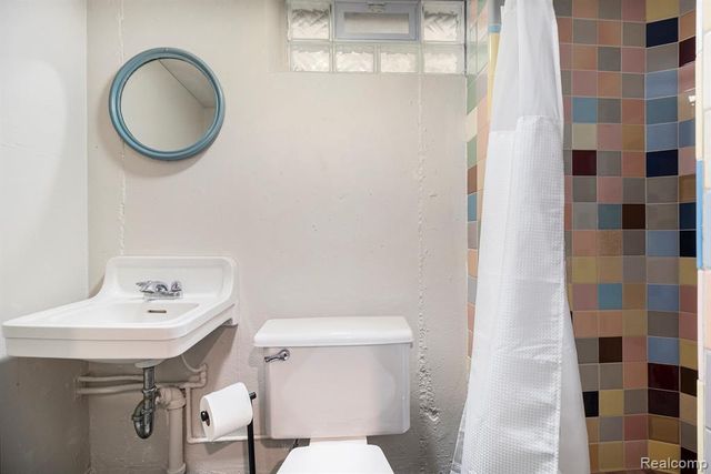 3522 Elmhurst Avenue, Royal Oak, MI 48073