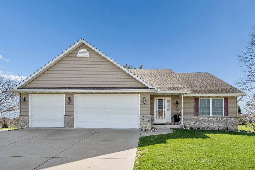 6112 34TH Avenue A Court, Moline, IL 61265