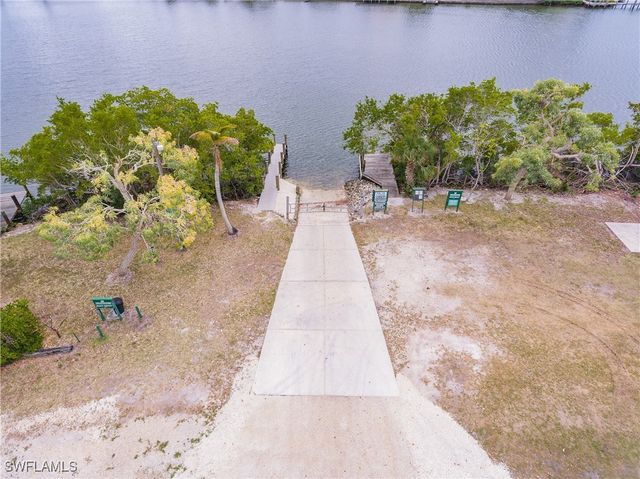 94 3rd ST, Bonita Springs, FL 34134