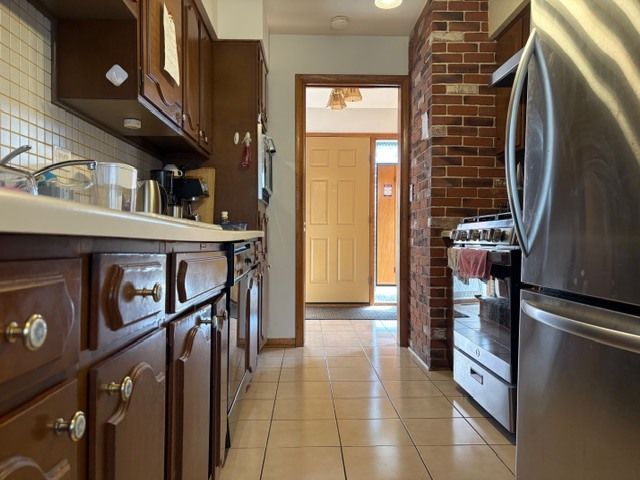 720 N BROADWAY Avenue, Park Ridge, IL 60068