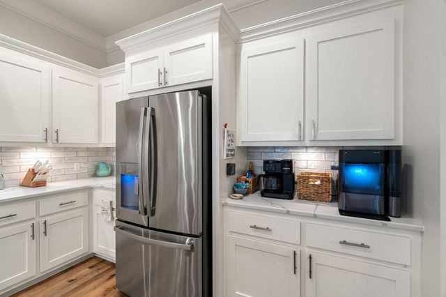 12 Pinehill, Hattiesburg, MS 39402